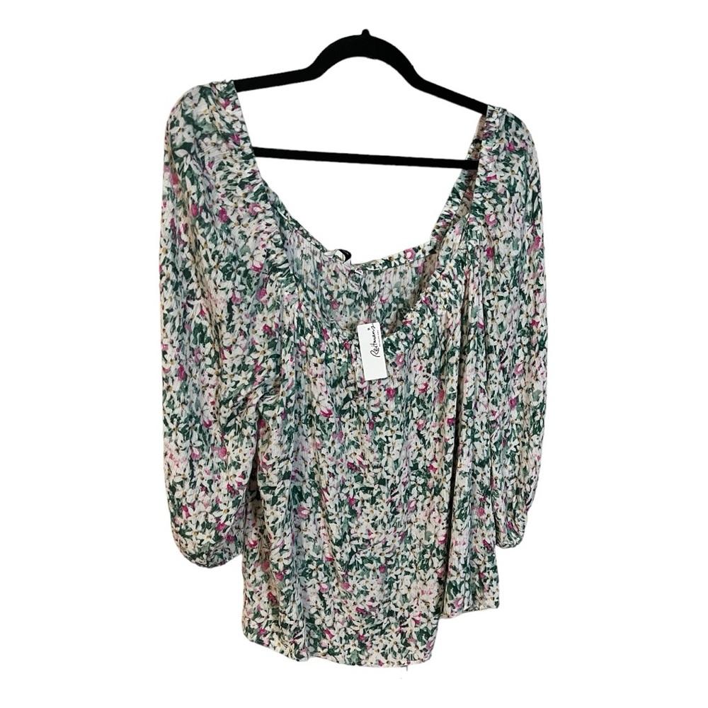 A Reitmans blouse in size XXL. BNWT